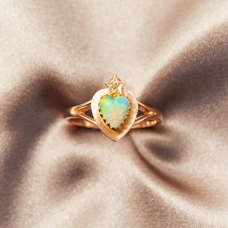 Edwardian 18ct Yellow Gold & Opal Heart Ring