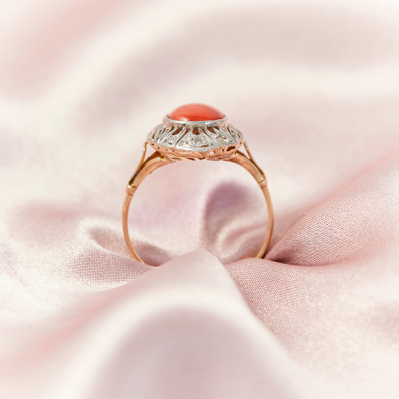 Vintage 18ct Yellow & White Gold Coral & Diamond Ring