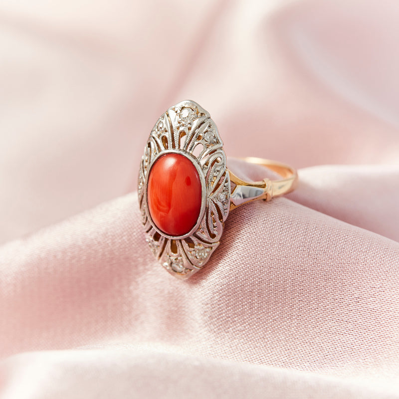 Vintage 18ct Yellow & White Gold Coral & Diamond Ring