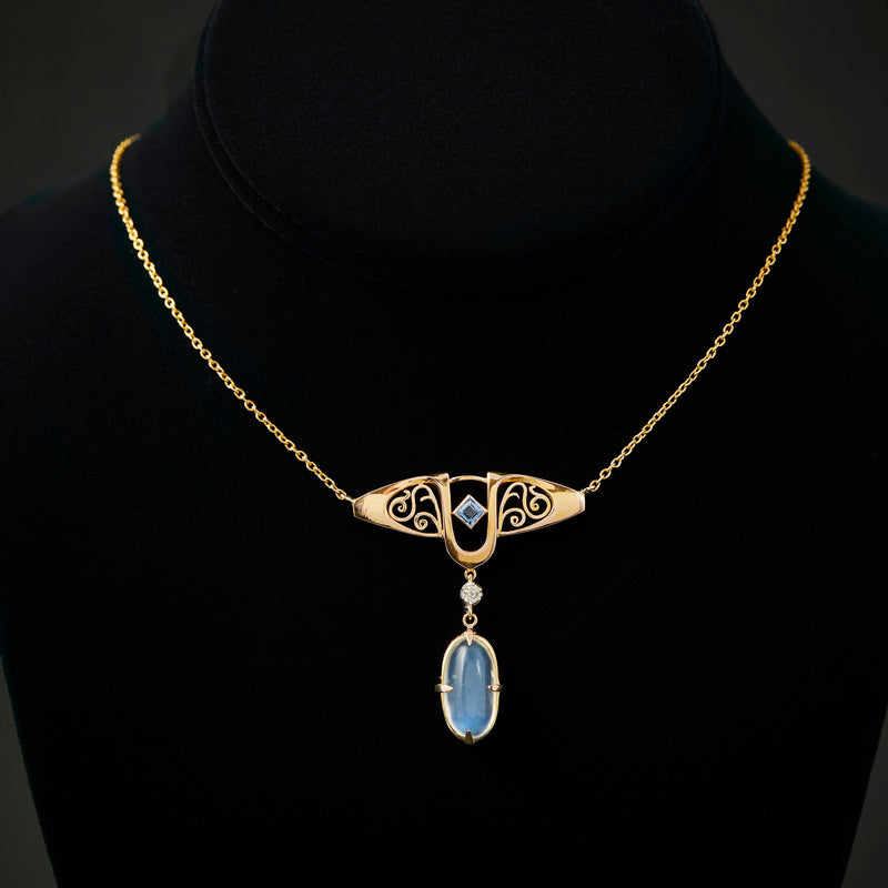 Art Nouveau Yellow Gold Moonstone Pendant