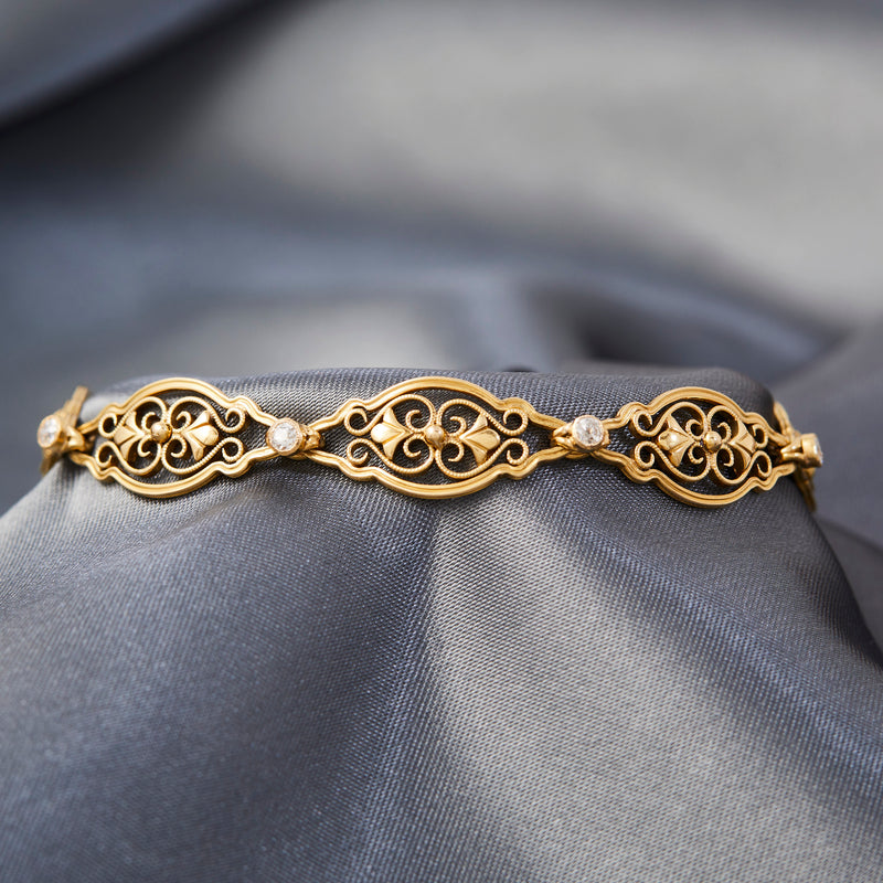 French Antique 18ct Yellow Gold and Diamond Filigree Bracelet