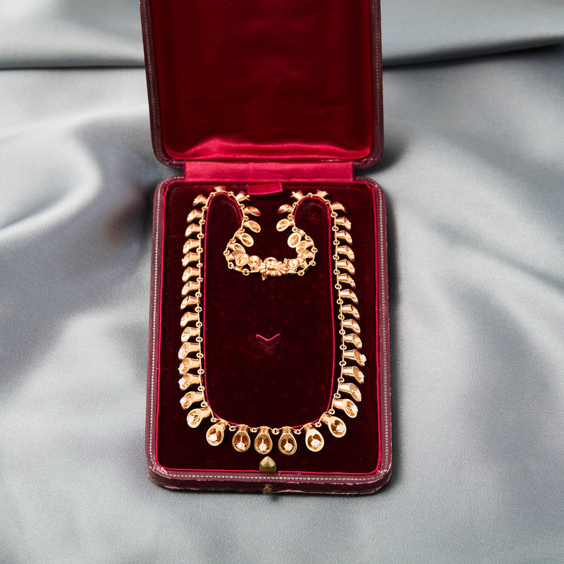 18ct Yellow Gold & Diamond Modernist Bell Flower Necklace