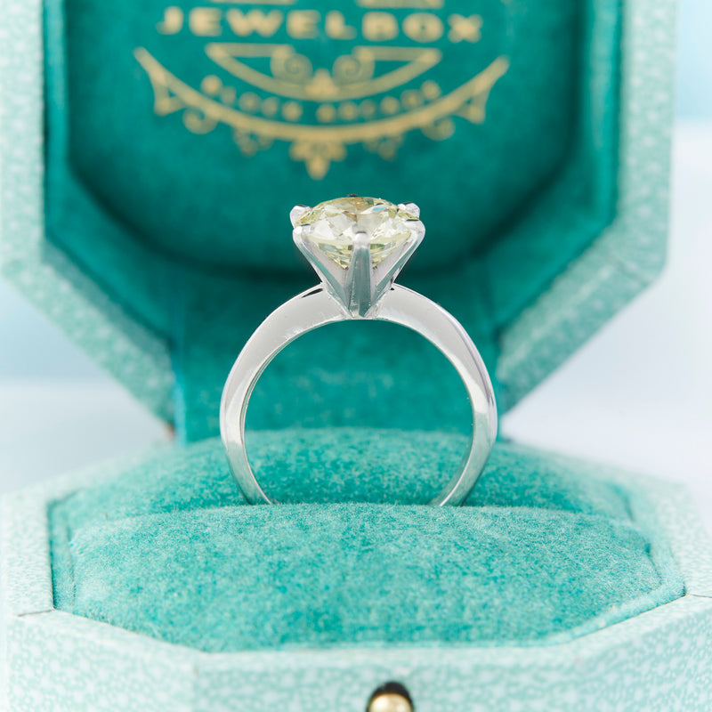 Vintage Diamond Solitaire Ring