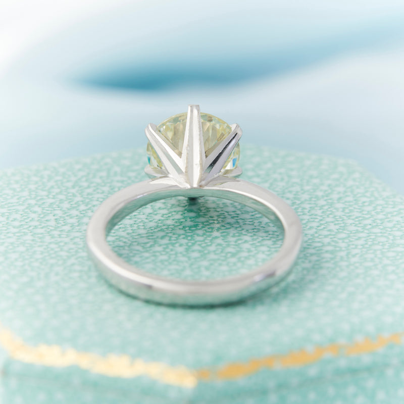 Vintage Diamond Solitaire Ring